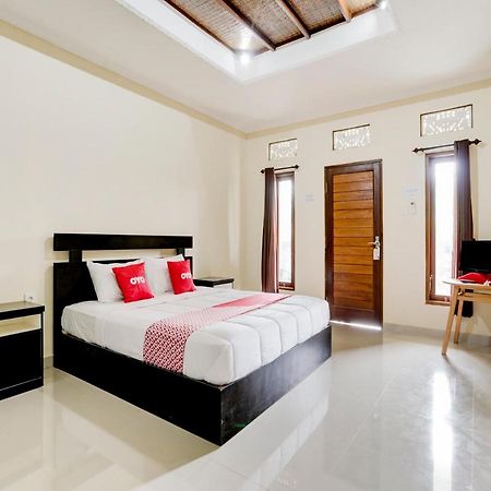 Oyo 90711 Blembong Homestay Jimbaran Εξωτερικό φωτογραφία