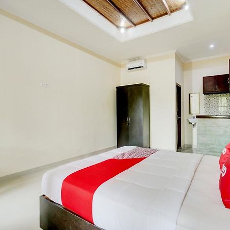 Oyo 90711 Blembong Homestay Jimbaran Εξωτερικό φωτογραφία