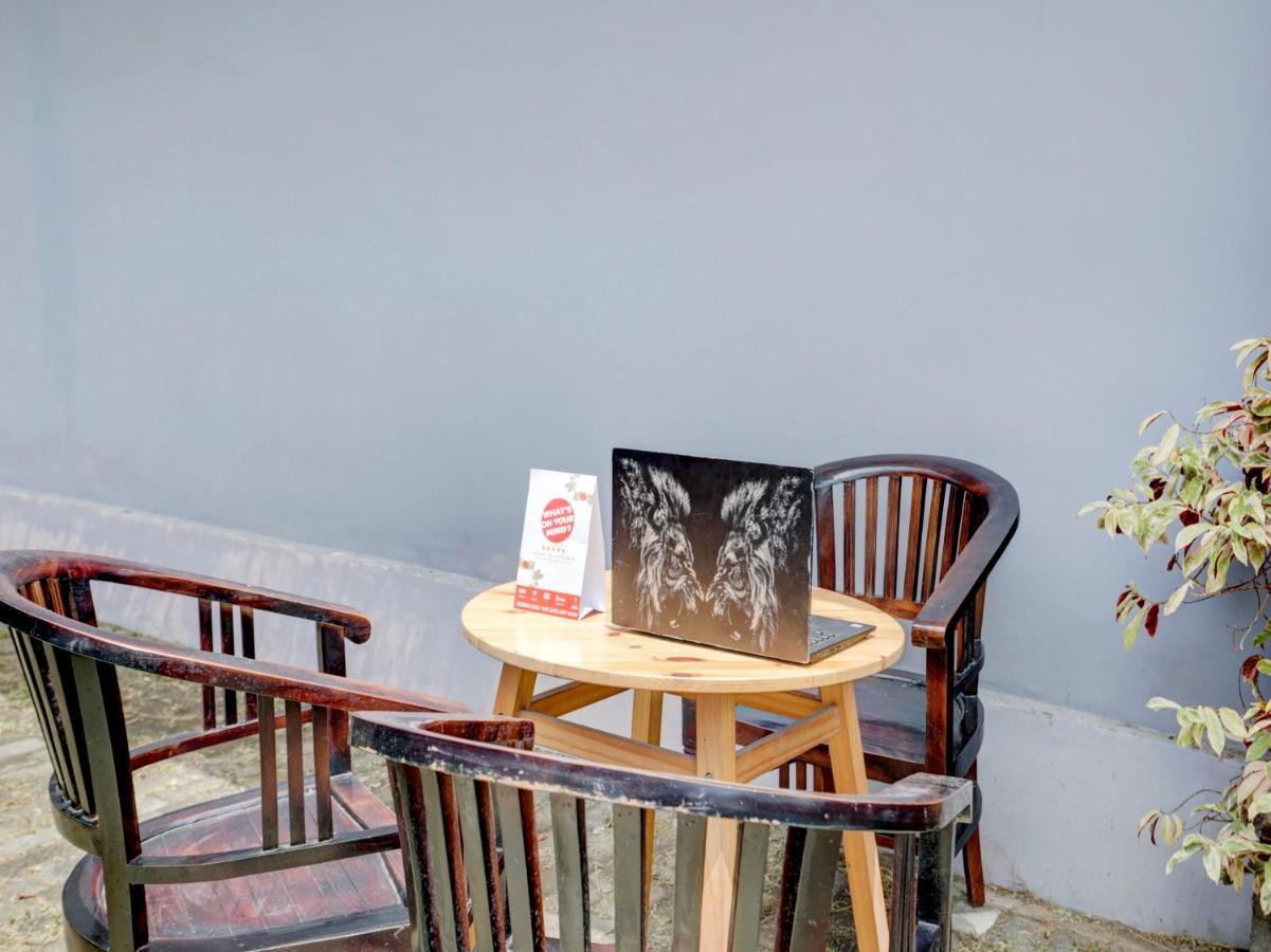 Oyo 90711 Blembong Homestay Jimbaran Εξωτερικό φωτογραφία