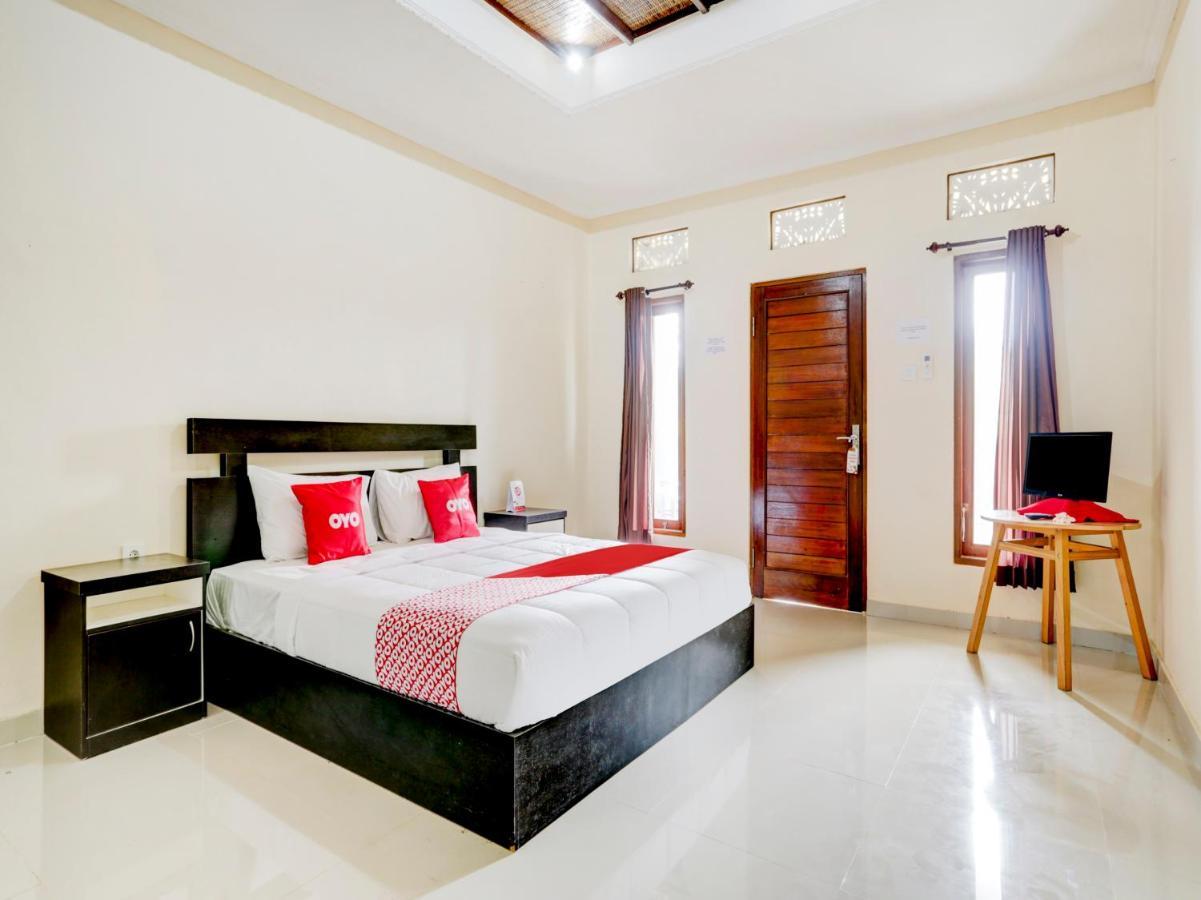 Oyo 90711 Blembong Homestay Jimbaran Εξωτερικό φωτογραφία