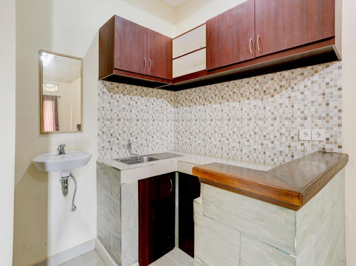 Oyo 90711 Blembong Homestay Jimbaran Εξωτερικό φωτογραφία
