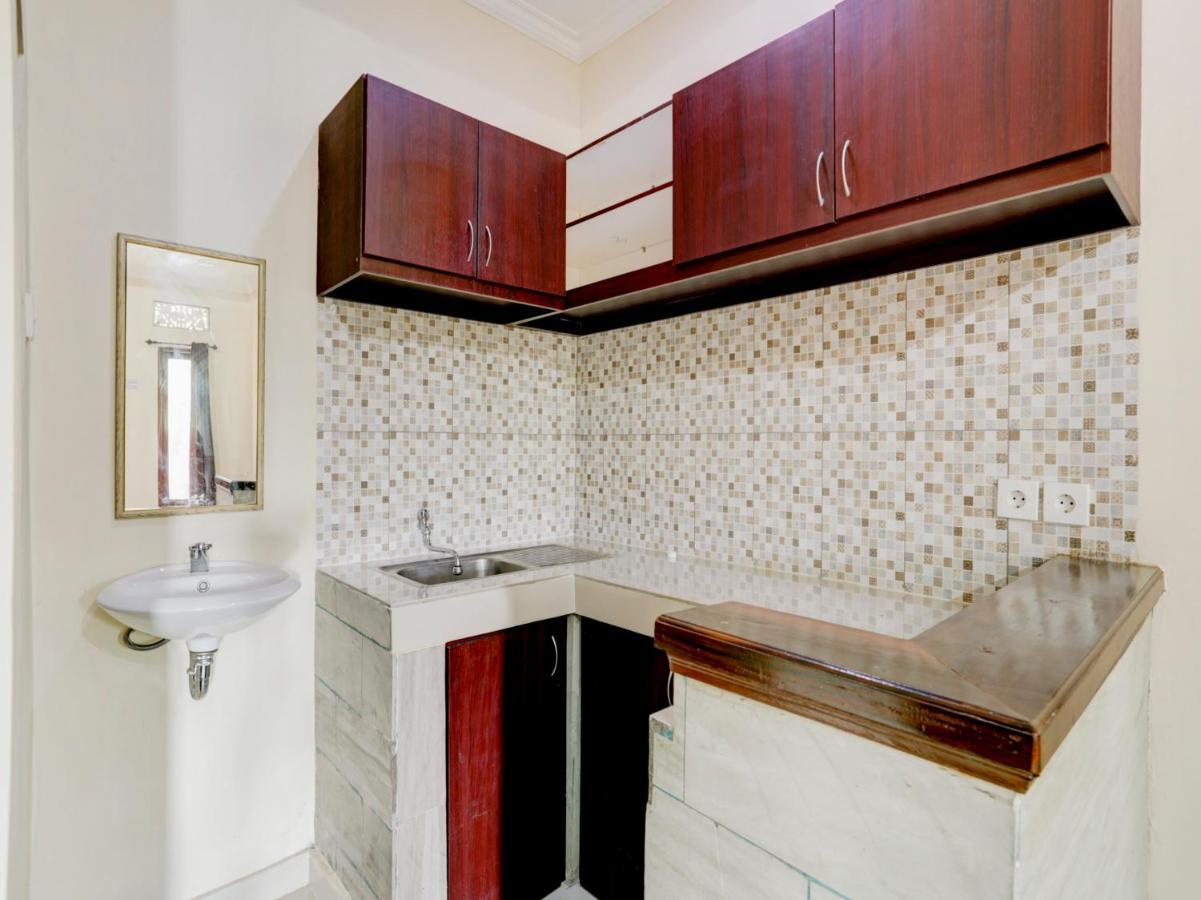 Oyo 90711 Blembong Homestay Jimbaran Εξωτερικό φωτογραφία